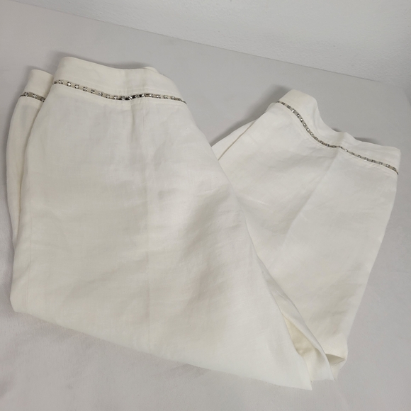 Escada Linen Beautiful Cream Ankle Pants with Embellished Crystals Trim - Picture 4 of 12